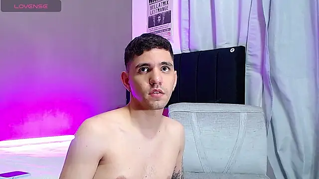 Matteo12  online show from November 6, 4:46 am