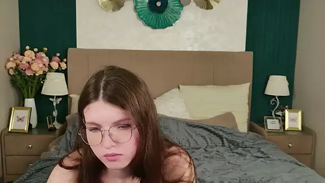 Gaby Essen online show from November 24, 8:30 pm