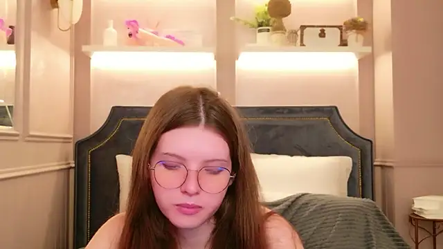 Gaby Essen online show from February 4, 8:58 pm