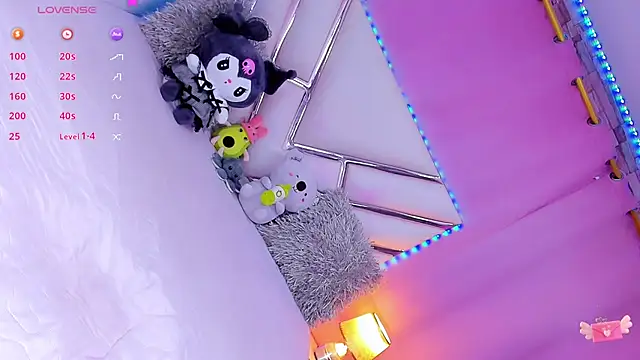 jazlyn G online show from September 19, 6:04 am