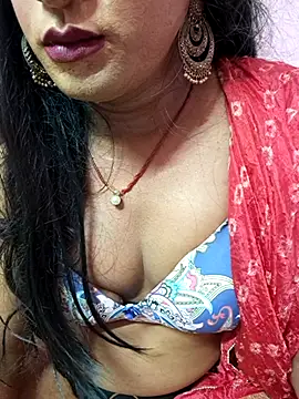 Snapshot of tharki-anand chatting on July 13, 7:49 pm tharki-anand online show from July 13, 7:49 pm