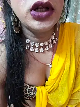 Snapshot of tharki-anand chatting on July 16, 10:21 am tharki-anand online show from July 16, 10:21 am