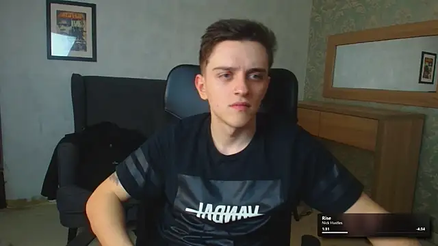 FelixStarkk online show from December 19, 5:31 pm