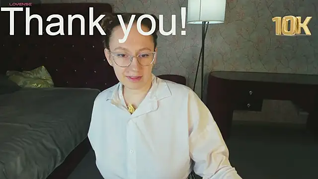 ellie coy  online show from March 15, 1:50 pm