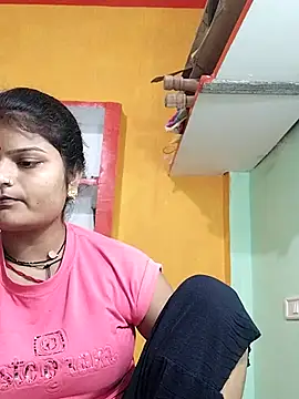 Hot mirchjii online show from November 3, 4:25 am