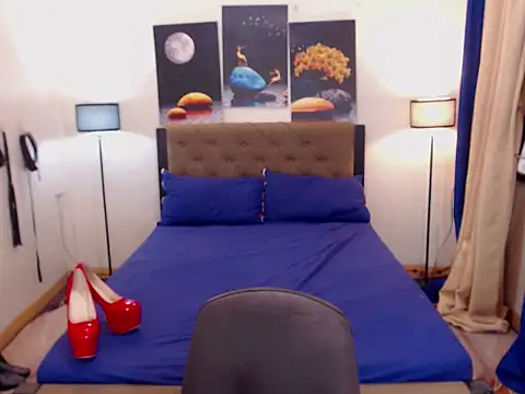 PreciousAmore online show from January 14, 11:05 am