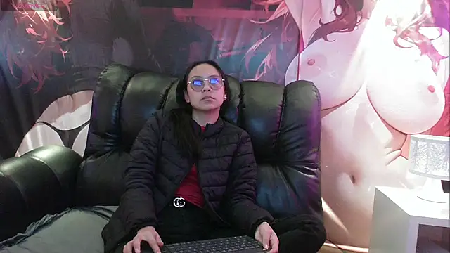 Snapshot of katalina07_1 chatting on October 17, 2:41 pm katalina07 1 online show from October 17, 2:41 pm