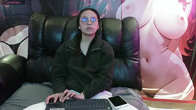 Snapshot of katalina07_1 chatting on October 29, 3:14 pm katalina07 1 online show from October 29, 3:14 pm