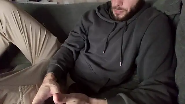 Snapshot of MasterJakeJohns chatting on November 11, 10:21 pm MasterJakeJohns online show from November 11, 10:21 pm