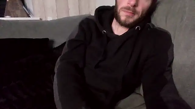 Snapshot of MasterJakeJohns chatting on November 29, 10:13 pm MasterJakeJohns online show from November 29, 10:13 pm