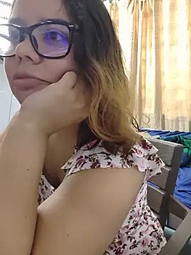 Snapshot of saenz_eymi chatting on June 18, 3:16 pm saenz eymi online show from June 18, 3:16 pm