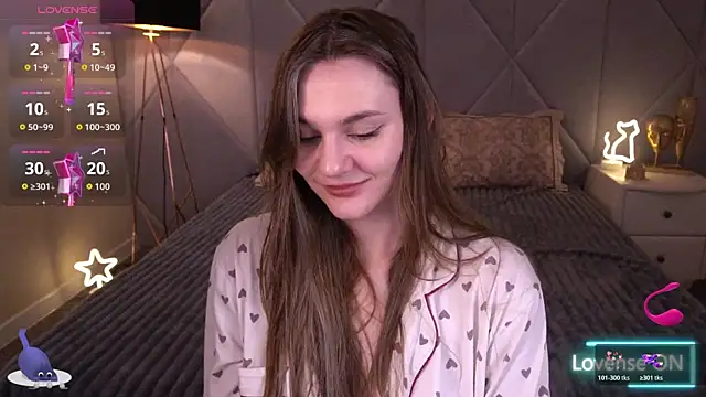 DiamondGoldie online show from November 27, 7:32 am