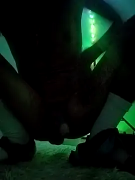 Snapshot of Negritohot2828 chatting on October 3, 2:08 am Negritohot2828 online show from October 3, 2:08 am