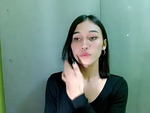 Urfucking khloe1 online show from December 15, 1:59 pm