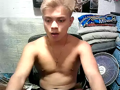 Pinoy slutcummer69 online show from June 3, 8:17 am