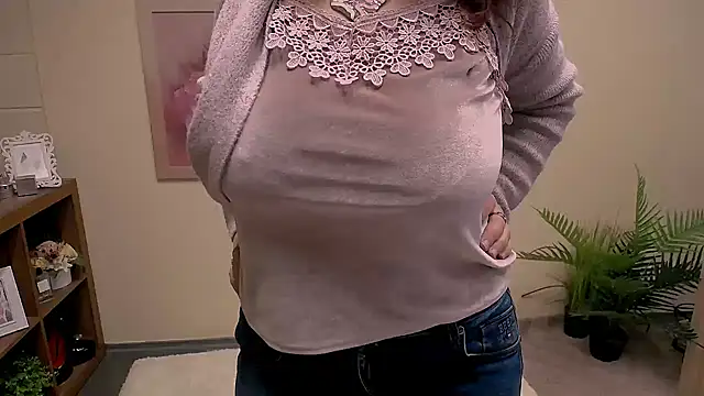 TwoBigSuns online show from March 20, 8:52 am