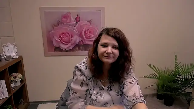 TwoBigSuns online show from April 14, 7:58 am