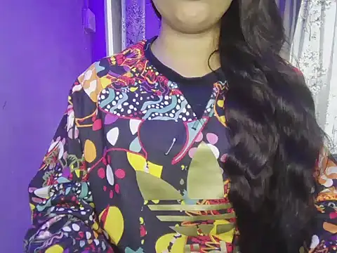 Naina 007 online show from November 17, 9:15 am