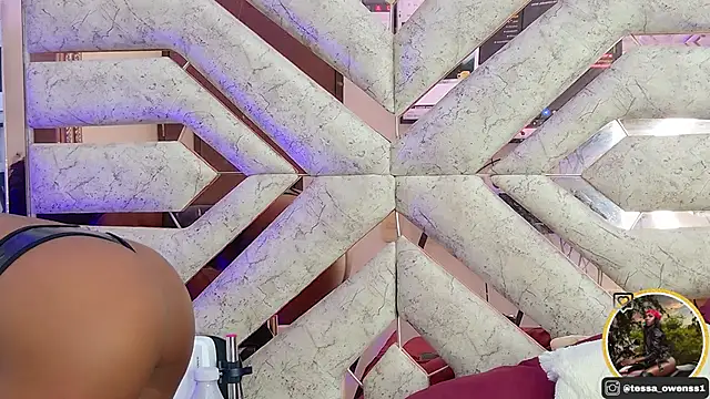 Tessa Owenss online show from June 20, 2:03 am