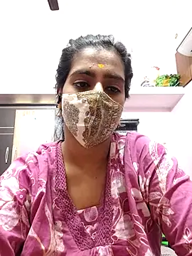 Tamil-Meenu12 online show from March 18, 6:49 am