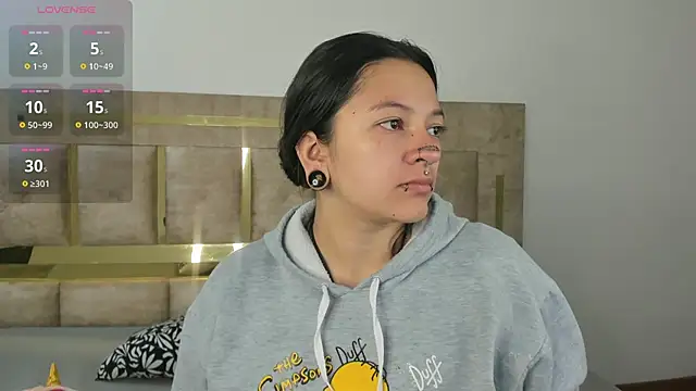 Kitty ravee online show from October 5, 2:43 am