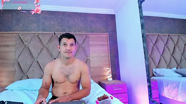 EimyAndMaxi online show from September 16, 8:43 pm