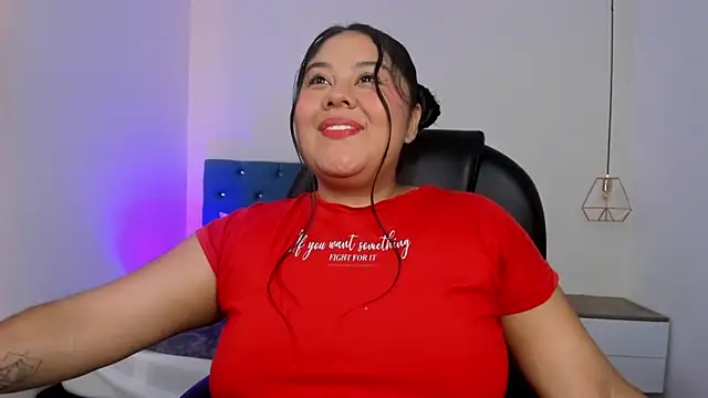 Snapshot of julieta_miller01 chatting on September 11, 11:54 am julieta miller01 online show from September 11, 11:54 am