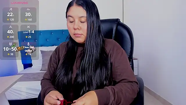 Snapshot of julieta_miller01 chatting on September 27, 10:53 am julieta miller01 online show from September 27, 10:53 am