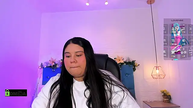 julieta miller01 online show from December 5, 6:15 pm