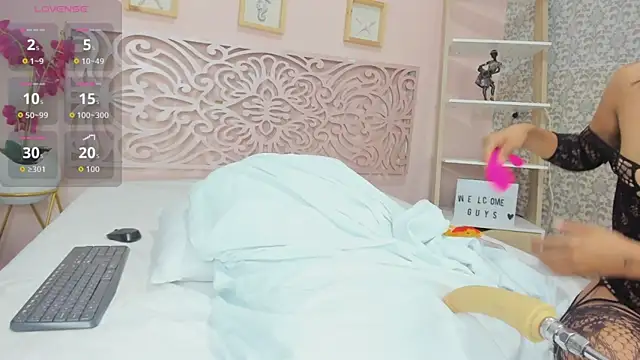 Cinnamon Star online show from June 23, 12:47 pm