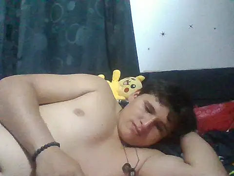 HOMBRESUPERHOT online show from February 27, 11:49 pm