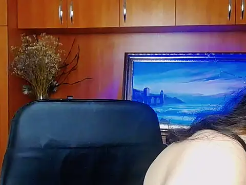 Snapshot of LadyAlice_ chatting on June 15, 6:26 am LadyAlice online show from June 15, 6:26 am