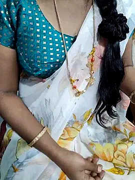 Snapshot of lolida69thamil chatting on September 26, 4:11 pm lolida69thamil online show from September 26, 4:11 pm