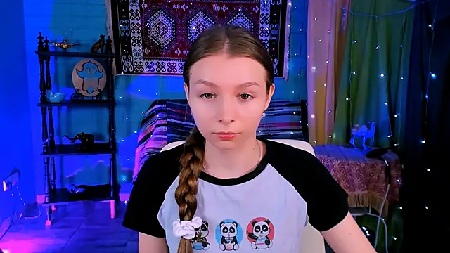 JulieDaniel online show from March 2, 7:26 am