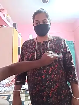 biggbobbsgirl online show from October 2, 6:04 pm