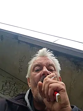 Snapshot of Fonse1860 chatting on September 11, 8:36 am Fonse1860 online show from September 11, 8:36 am