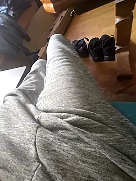 Snapshot of Fonse1860 chatting on September 13, 8:03 am Fonse1860 online show from September 13, 8:03 am