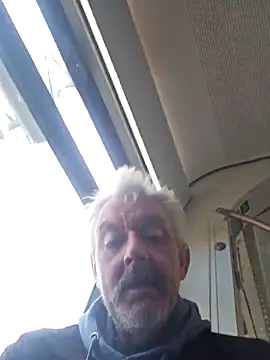 Snapshot of Fonse1860 chatting on September 16, 8:48 am Fonse1860 online show from September 16, 8:48 am