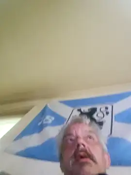 Snapshot of Fonse1860 chatting on September 25, 7:12 am Fonse1860 online show from September 25, 7:12 am