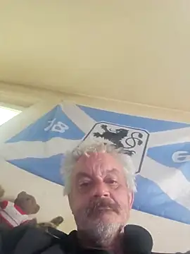 Snapshot of Fonse1860 chatting on October 8, 8:56 am Fonse1860 online show from October 8, 8:56 am