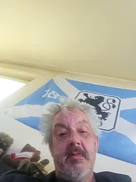 Fonse1860 online show from November 3, 8:15 am