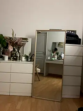 chloedlm5 online show from November 10, 10:09 pm