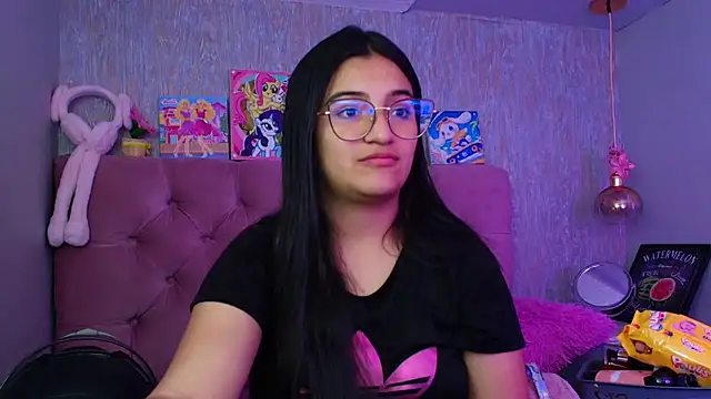 laurenelove online show from February 27, 3:50 am