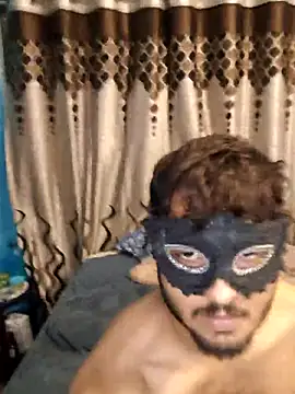 Snapshot of sexy42couple chatting on October 22, 8:52 pm sexy42couple online show from October 22, 8:52 pm