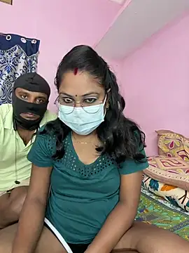 Lovlycouple1 online show from October 28, 5:59 pm