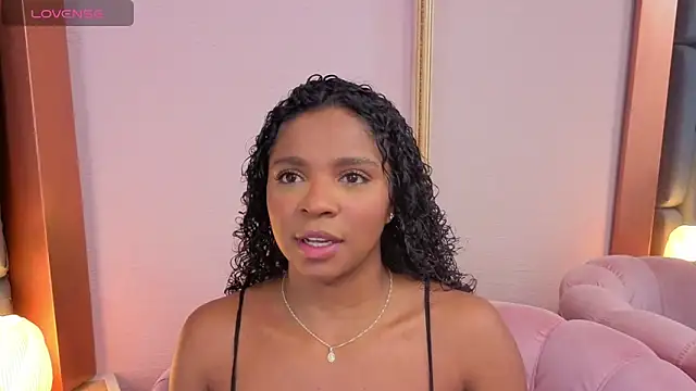 LisaMendez online show from February 20, 2:08 am