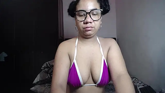 Kristynsmith online show from September 20, 10:11 pm