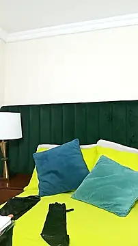 kiraGeiner online show from November 6, 2:34 am