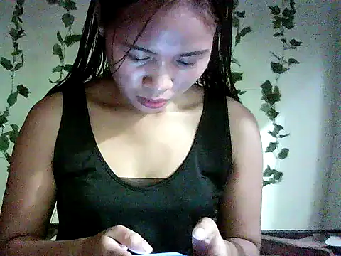 Snapshot of Katrina_Summer chatting on September 16, 1:45 pm Katrina Summer online show from September 16, 1:45 pm