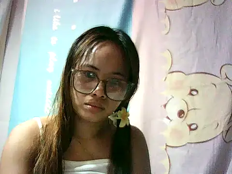 Snapshot of Katrina_Summer chatting on December 15, 8:46 pm Katrina Summer online show from December 15, 8:46 pm